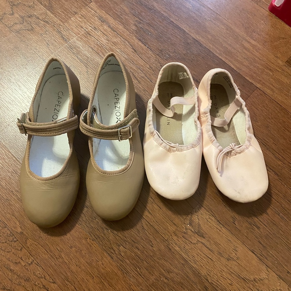 Capezio Tan and Pink ballet Shoes, Linodes Leather Jazz Shoes (3 pairs )